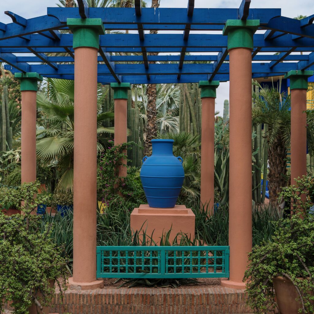 Blue and pink pillars at Majorelle Garden