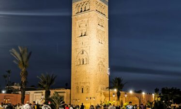 Aerial view of the bustling Jemaa el-Fnaa square in Marrakech.