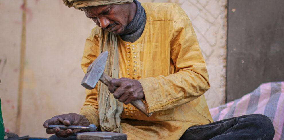 mohammed-azzouz-e1MoWr88mvE-unsplash