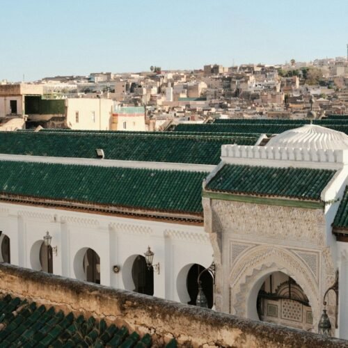 A view of a building with a green roof