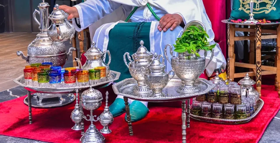 Learn the Moroccan tea ceremony.