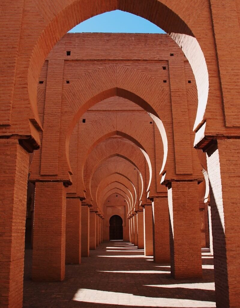 photography of brown concrete building